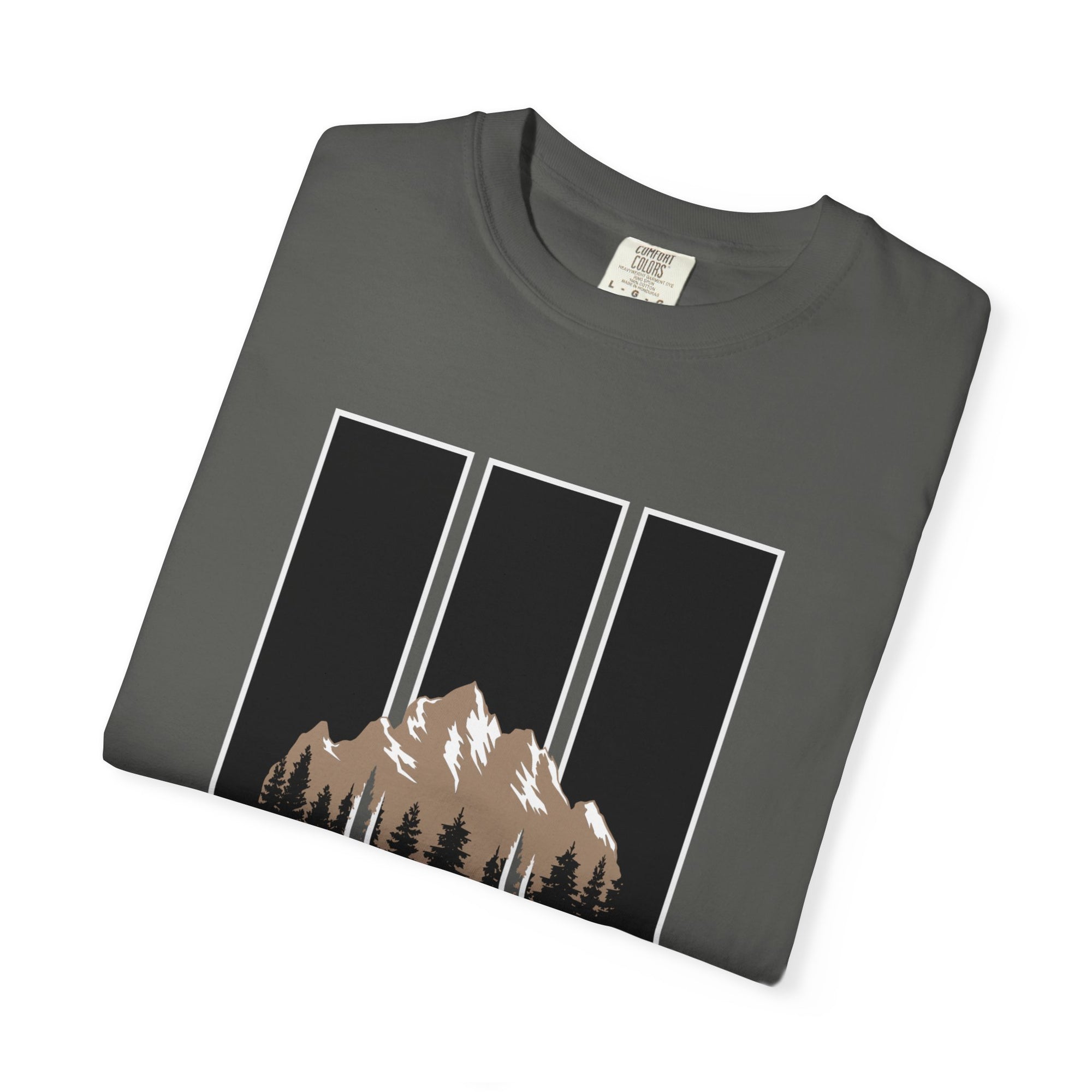 Mountain Landscape T-Shirt, Unisex Casual Tee, Nature Lover Gift, Outdoor Adventure Shirt, Eco-Friendly Fashion